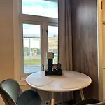 Sentral Studioleilighet Тромсё
